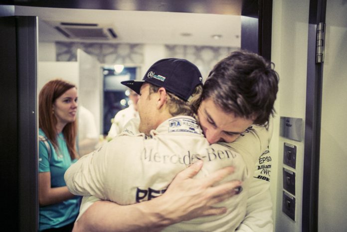 Αποχωρεί από τη F1 ο Ροζμπεργκ