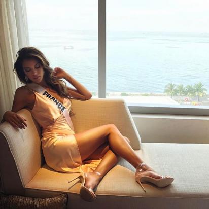 Στην Μις Γαλλία το στέμμα της ομορφότερης γυναίκας στον κόσμο