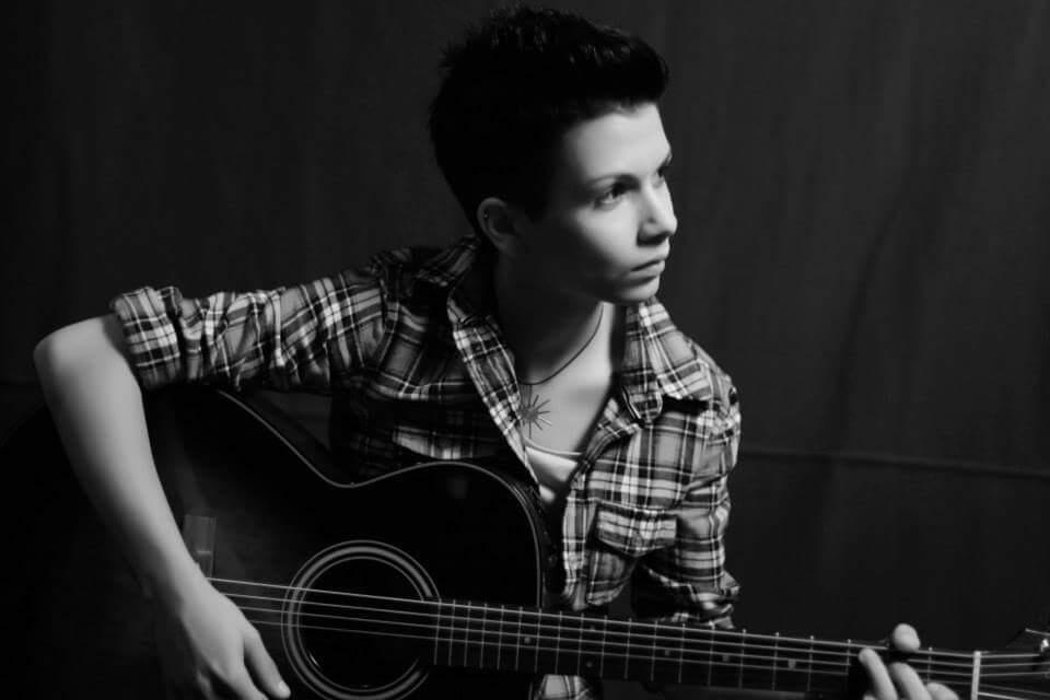 Σουλτάνα Βιβικίδου: Η φωνή που ταξίδεψε όλη την Ελλάδα