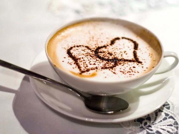 Μειωμένος κίνδυνος καρδιακής ανεπάρκειας όσοι πίνουν καφέ