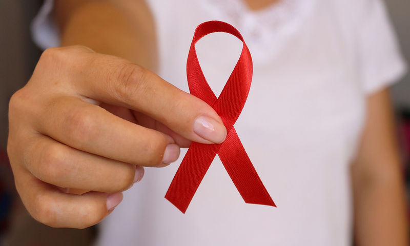 Η κόκκινη κορδέλα του AIDS