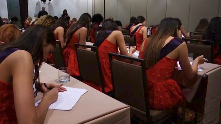 Με πολιτικό περιεχόμενο ερωτήσεις στον διαγωνισμό για τη Μις Γαλλία