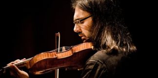 Λεωνίδας Καβάκος: Ο καλύτερος μουσικός του κόσμου για το 2017