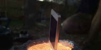 Τι γίνεται όταν πετάς ένα iPhone σε λιωμένο αλουμίνιο;
