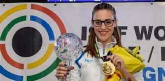 Στην κορυφή του κόσμου η Άννα Κορακάκη