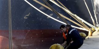 Δεμένα πολλά πλοία λόγω καιρού - Αναλυτικά τα δρομολόγια