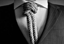 Σφιχτή γραβάτα: Ο κίνδυνος για την υγεία σου