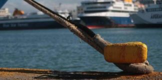 Συνεχίζεται η απεργία στα πλοία για δεύτερη ημέρα