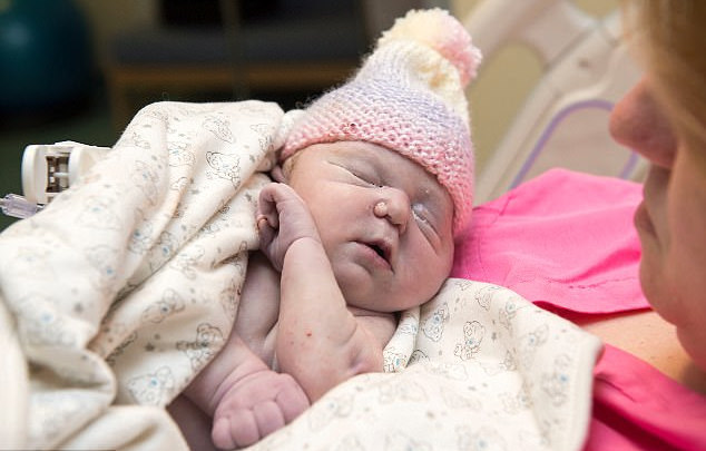 Γέννησε άρρωστο βρέφος για να δωρίσει τα όργανά του!