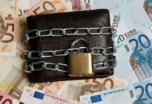 Η Ένωση Εμπόρων Ραφήνας κατά των ηλεκτρονικών πλειστηριασμών και των κατασχέσεων