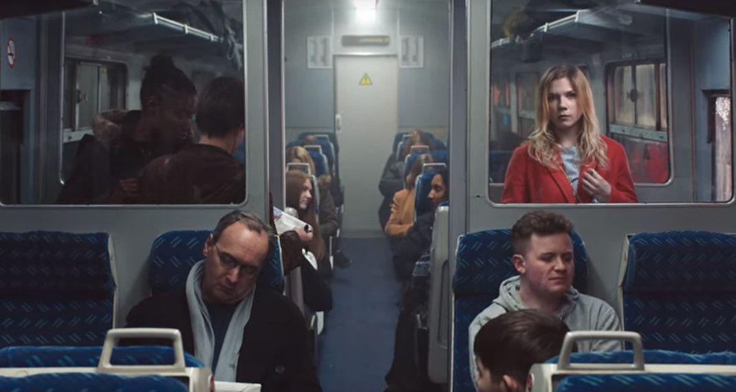 Έτσι νιώθουν τα παιδιά με αυτισμό στα ΜΜΜ - Δείτε το βίντεο