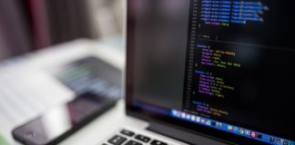 Social Hackers Academy: Μαθήματα προγραμματισμού σε πρόσφυγες & άνεργους