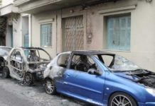 Έκαψαν αυτοκίνητα σε Παλλήνη και Ηλιούπολη