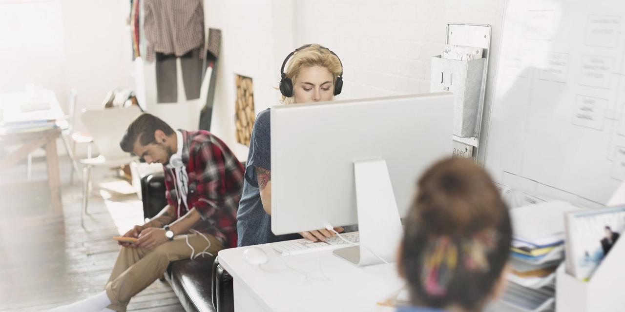 13+1 σημάδια ότι οι συνάδελφοί σου σε αντιπαθούν