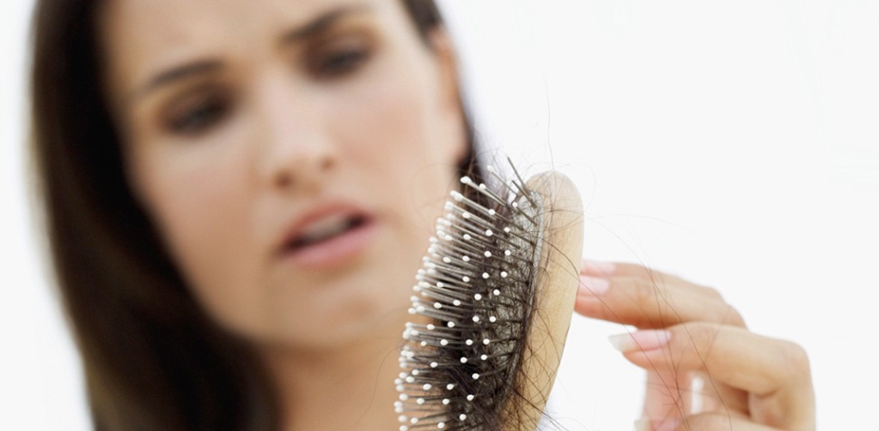 To 42% των γυναικών έχει πρόβλημα φαλάκρας