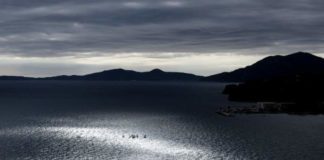 Καιρός: Σύννεφα, σκόνη και τοπικές βροχές σήμερα