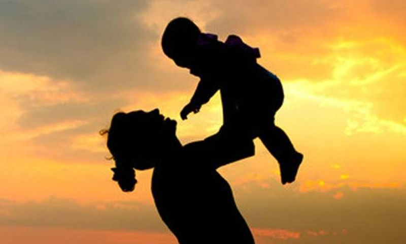 Τι πραγματικά είναι η Γιορτή της Μητέρας;