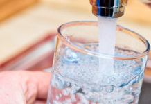 7+1 λόγοι που διψάτε συνέχεια