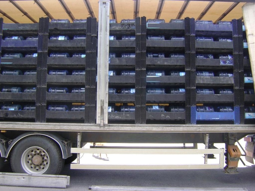 Εμφιάλωναν παράνομα νερό - 11 τόνοι ακατάλληλου νερού