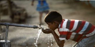 Ινδία: 200.000 άνθρωποι πεθαίνουν κάθε χρόνο γιατί δεν έχουν πόσιμο νερό