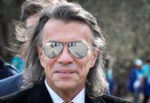Η απαράδεκτη συμπεριφορά του Ηλία Ψινάκη στα MAD Awards
