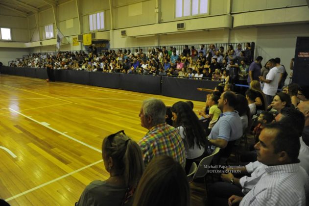 &Sigma;&upsilon;&gamma;&kappa;&iota;&nu;&eta;&tau;&iota;&kappa;ό&sigmaf; &omicron; &phi;&iota;&lambda;&alpha;&nu;&theta;&rho;&omega;&pi;&iota;&kappa;ό&sigmaf; &alpha;&gamma;ώ&nu;&alpha;&sigmaf; &mu;&pi;ά&sigma;&kappa;&epsilon;&tau; &gamma;&iota;&alpha; &tau;&eta; &sigma;&tau;ή&rho;&iota;&xi;&eta; &tau;&omega;&nu; &pi;&upsilon;&rho;&omicron;&pi;&lambda;ή&kappa;&tau;&omega;&nu;