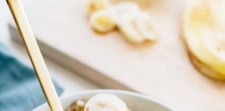 foodrocks: Oatmeal με μπανάνα και φυστικοβούτυρο
