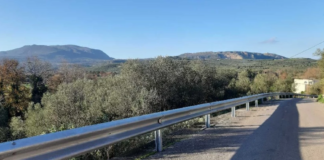 Πατέρας στην Κρήτη πλήρωσε για να μπουν μπάρες στον δρόμο που σκοτώθηκε ο γιος του