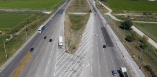 Πού βρίσκεται η μεγαλύτερη ευθεία στην Ελλάδα και πόσα χιλιόμετρα είναι;