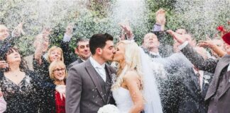 Εσύ ξέρεις πώς προέκυψε το έθιμο να πετάμε ρύζι στους γάμους;