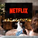 Ανυπομονείς για τα Χριστούγεννα; 4 νέες ταινίες στο Netflix που σε βάζουν στο κλίμα (vids)