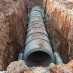 Κυκλοφοριακές ρυθμίσεις σε Ζούμπερι και Αγία Μαρίνα μέχρι τον Μάρτιο του 2026 λόγω αποχετευτικού