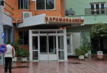 Αγκαλιά έπεσαν ο 3χρονος και ο 25χρονος από τη μάντρα στην Αχαΐα – Πώς έγινε το τραγικό δυστύχημα