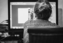 «Κατάσταση έκτακτης ανάγκης»: Η GenZ πρώτη γενιά που είναι λιγότερο έξυπνη από την προηγούμενη