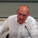 Σφοδρή επίθεση Παπουτσή στη δημοτική αρχή – «Γιατί δεν υπάρχει αντιδήμαρχος Οικονομικών;»