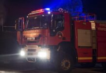 Πυρκαγιά σε στάβλο κοντά στο Ζούμπερι – Μεγάλη κινητοποίηση της Πυροσβεστικής