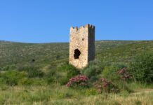 Το άγνωστο οχυρό του Μαραθώνα που κρατά εδώ και επτά αιώνες