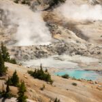 Θερμές γεωθερμικές πηγές στο Lassen Volcanic National Park στην Καλιφόρνια
