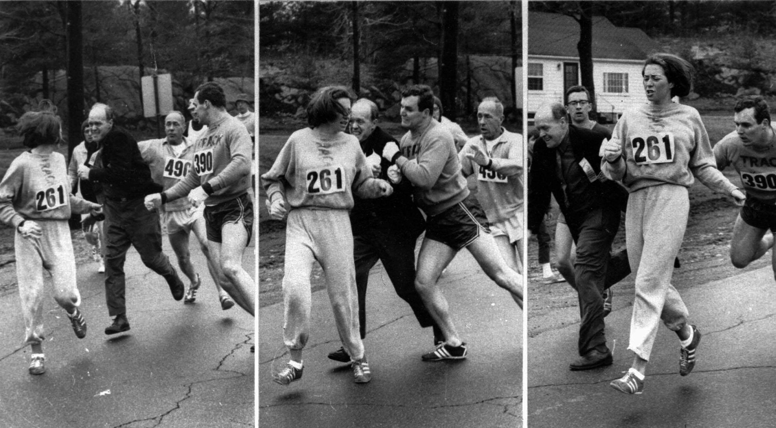 Η Kathrine Switzer με το 261 ενώ ο Jock Semple προσπαθεί να την απομακρύνει από τον Μαραθώνιο της Βοστώνης το 1967
