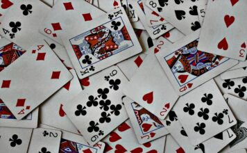 Τράπουλα και ταχυδακτυλουργία