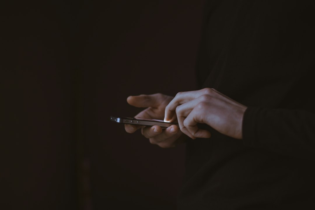 Χρήση smartphone και ψηφιακή εξάρτηση