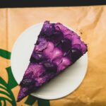 Ube: Το μωβ που θέλει να γίνει το νέο matcha – Γιατί οι Φιλιππίνες φρέναραν τις εξαγωγές Μωβ γλυκό με ube