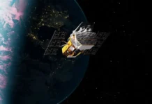 Έφτασαν δίπλα από το τηλεσκόπιο της NASA και γύρισαν πίσω