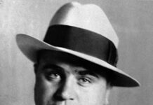 Ο Αλ Καπόνε σε φωτογραφία αρχείου του 1929 από το FBI