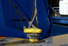 Ραφήνα: Απεργία στα πλοία την Παρασκευή 30 Οκτωβρίου – Αλλαγή ώρας στο Fast Ferries Andros Πλοίο σε λιμάνι, ενδεικτική φωτογραφία για την απεργία στα ακτοπλοϊκά δρομολόγια