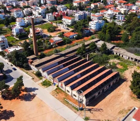 Αεροφωτογραφία του πρώην εργοστασίου Πορσελάνα στη Νέα Μάκρη