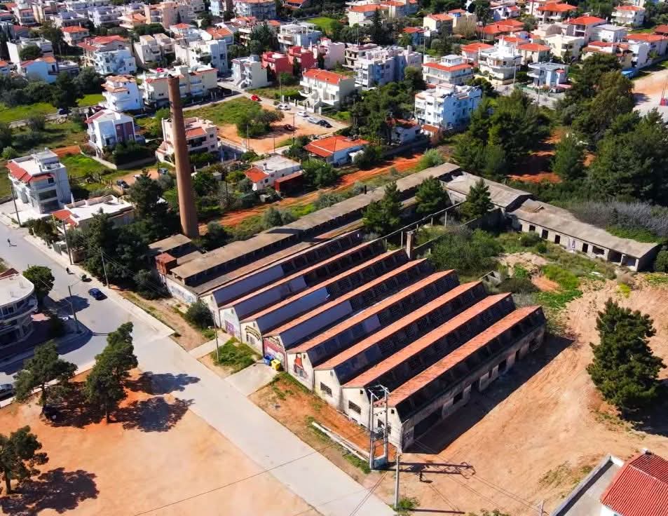 Αεροφωτογραφία του πρώην εργοστασίου Πορσελάνα στη Νέα Μάκρη