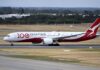 Αεροσκάφος Boeing 787-9 της Qantas στο αεροδρόμιο του Περθ, φωτογραφία αρχείου