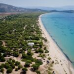 Εμείς Μαραθώνας: «Χάθηκαν» 500.000 ευρώ για τα μονοπάτια; Φυσικό τοπίο στον Σχινιά Μαραθώνα, ενδεικτική φωτογραφία για τα μονοπάτια